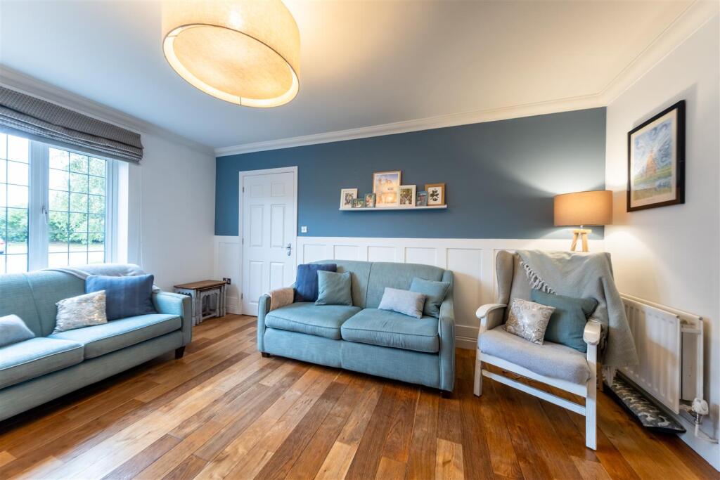 32 Waystead Close-015.jpg