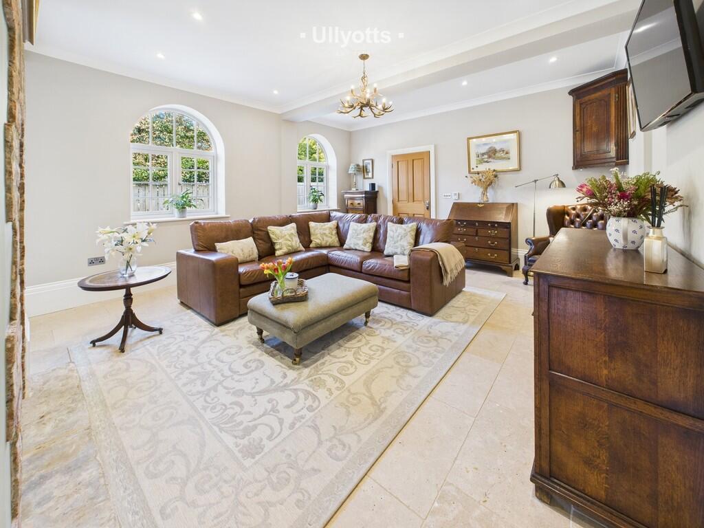 Open plan lounge