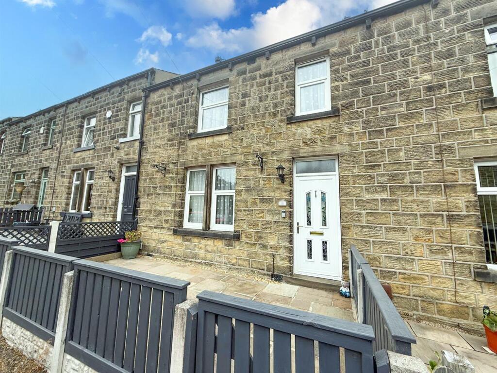 3 bed terrace, Silsden 2