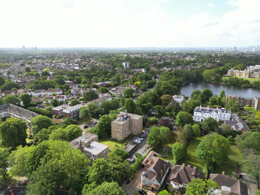 Orwell Lodge, 4, Hermitage Walk, E18
