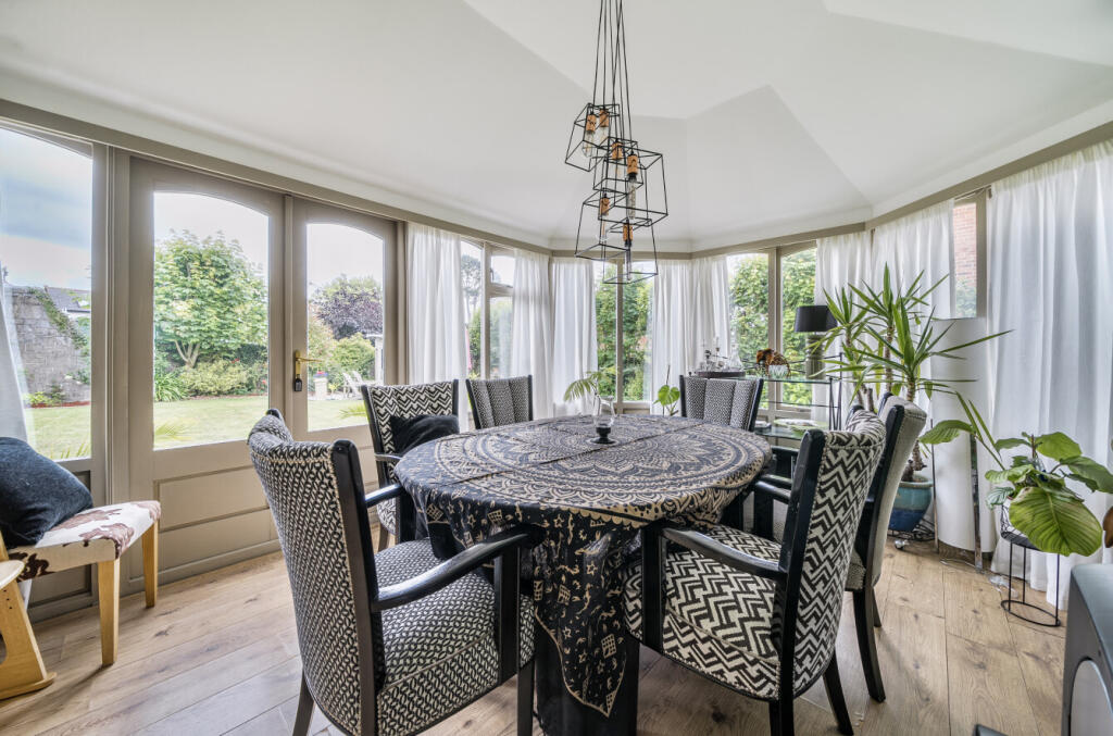 1306021-14-684205...