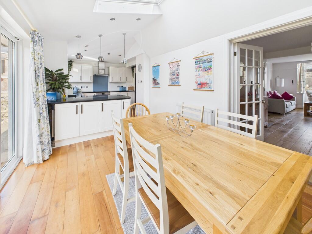 CAM03525G0-PR0227...