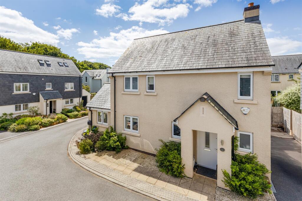 A05 - 16 Hockey Fields, Stoke Fleming - 250708.jpg