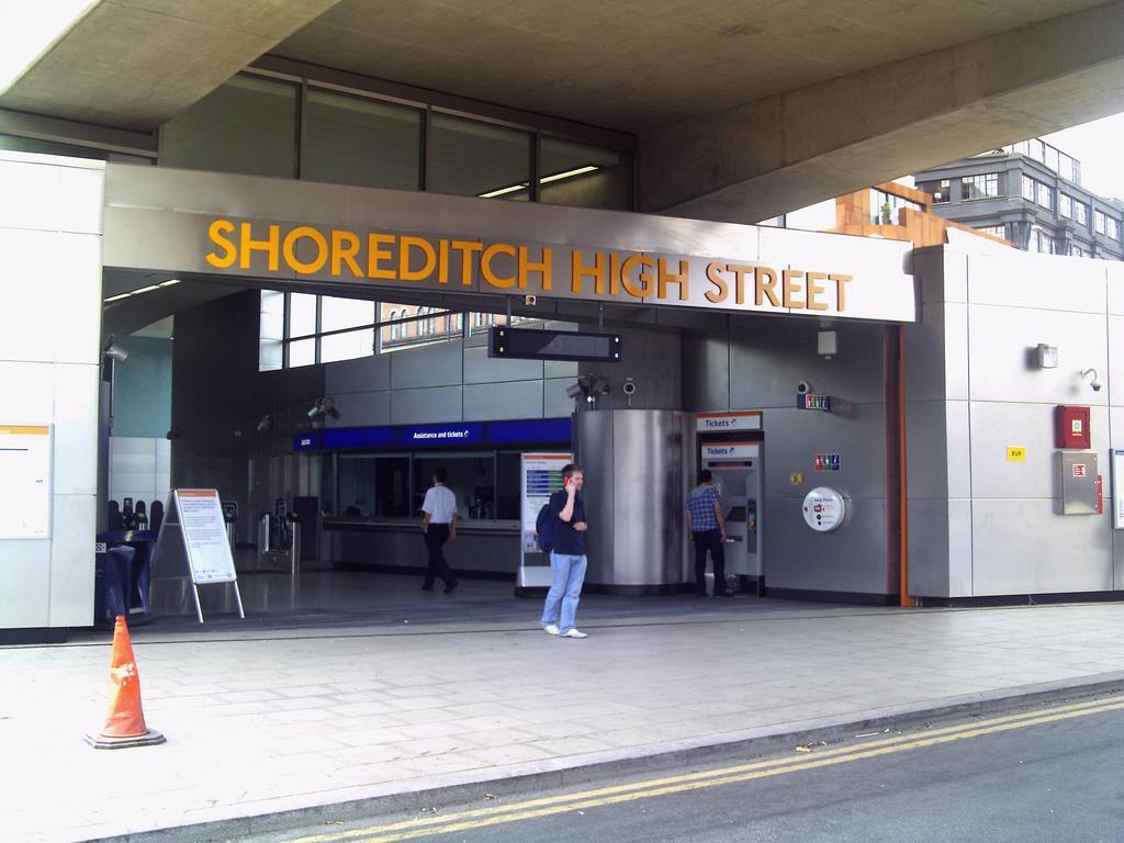 SHOREDITCH HIGH STREET STATION