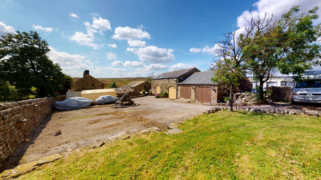 Intake-Gate-Farm-Hawksworth-06282022_113628