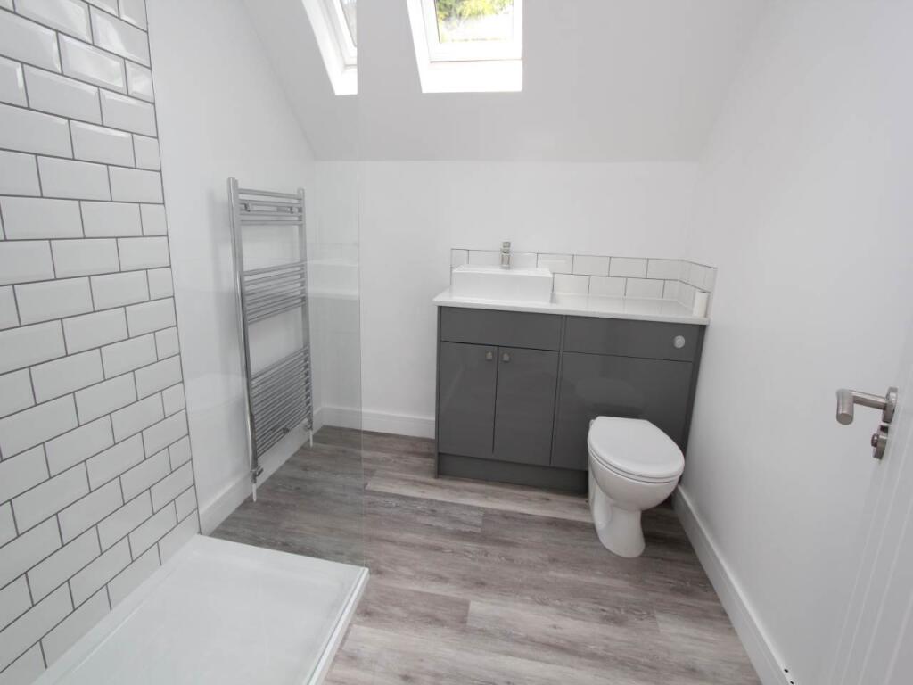 Shower Room WC