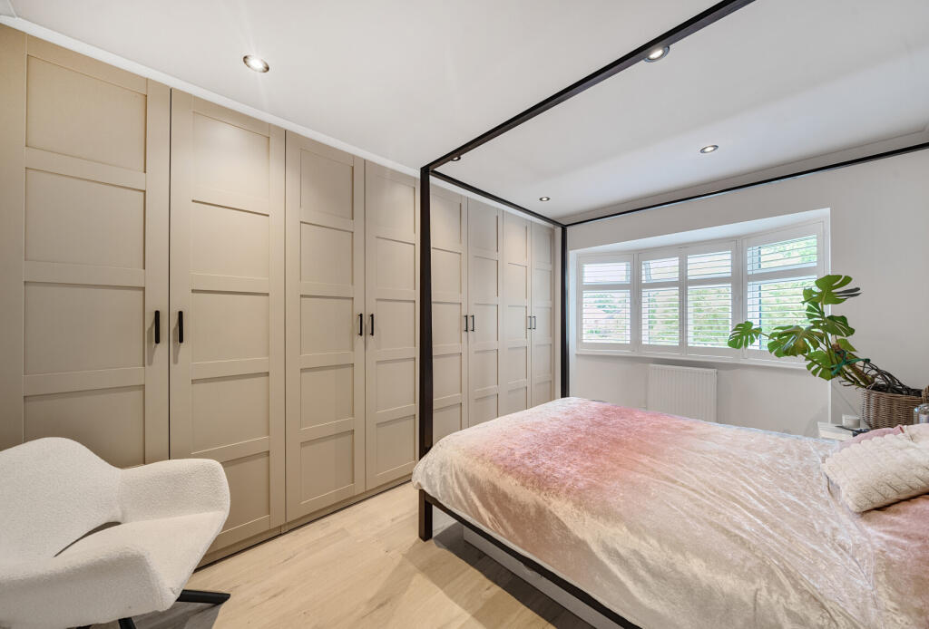 1294200-14-6825bd...