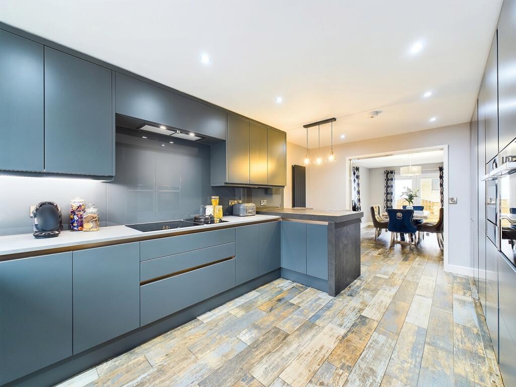 Kitchen  Breakfast Room 