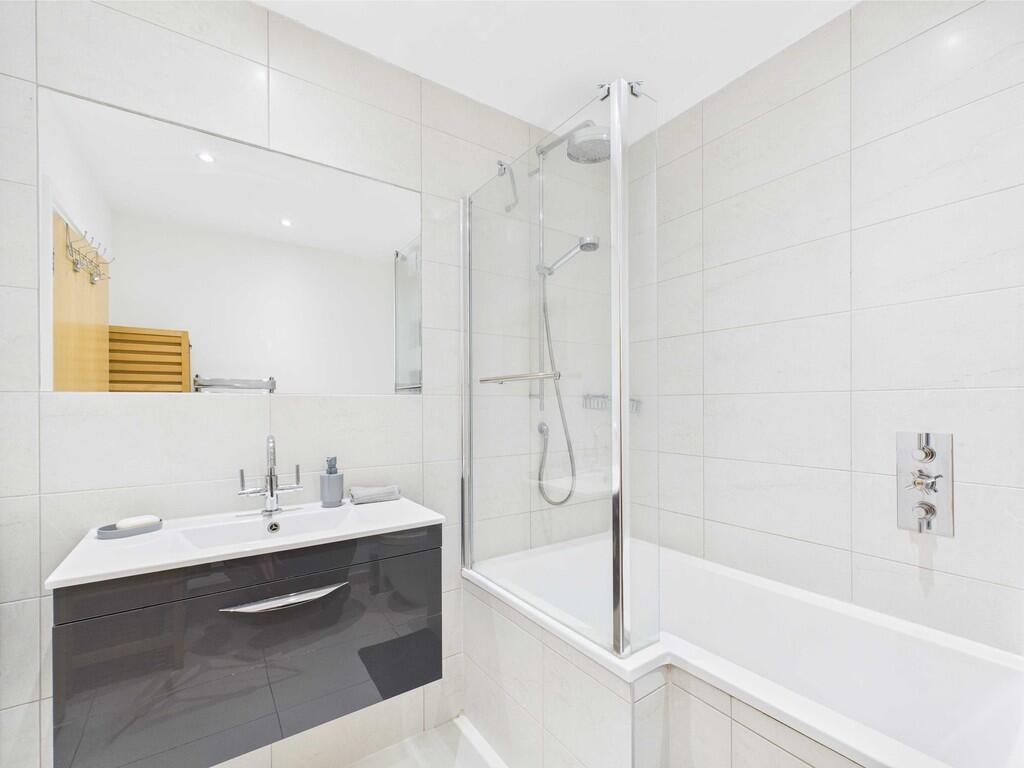 CAM03741G0-PR0087...