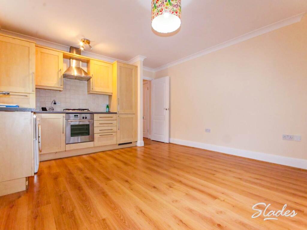 3 harewood gate loun