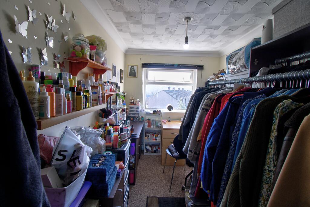 IMG_4242_3_4Realistic_1