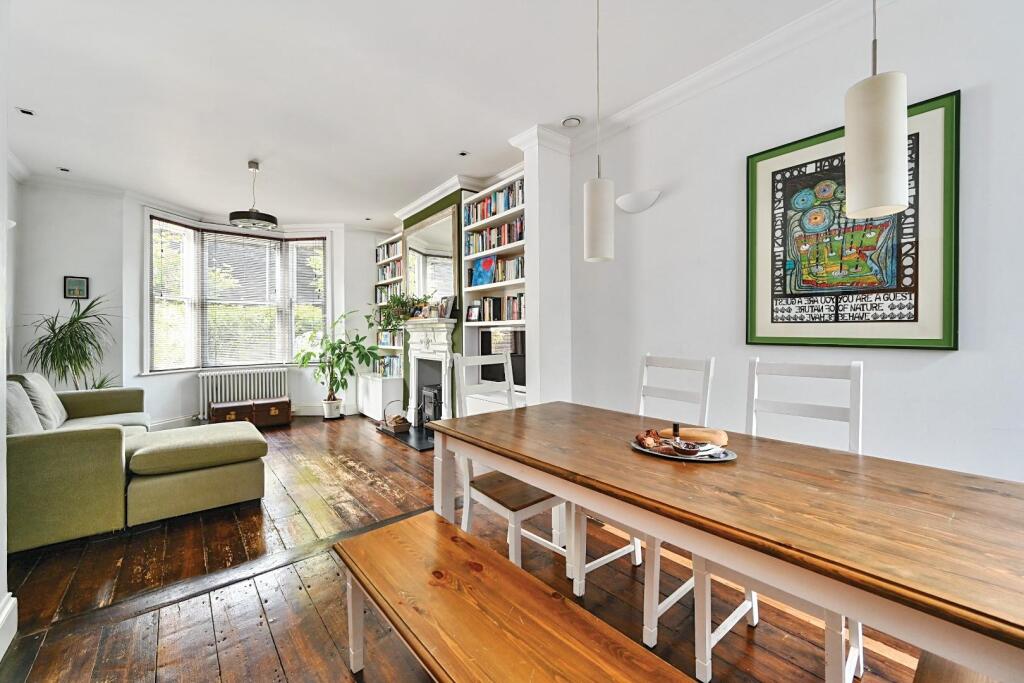 24 Dyke Road Drive, BN1 (25).jpg