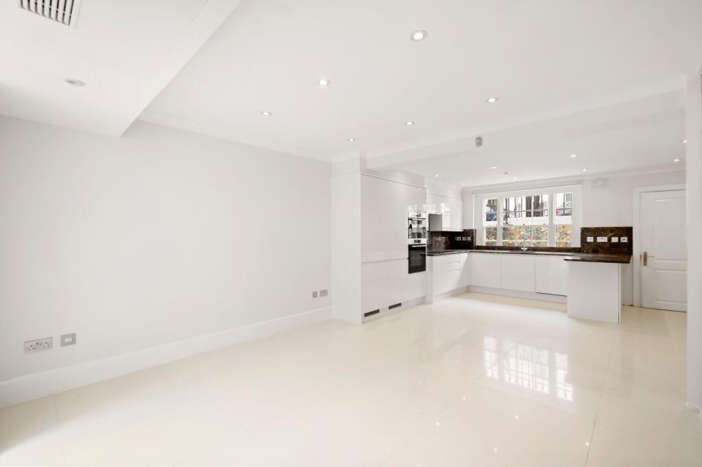 Open Kitchen