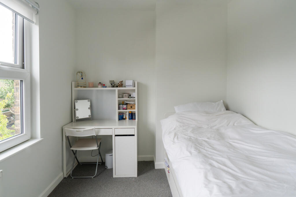 305608 - 471HarrowRoad_HighRes-4.jpg
