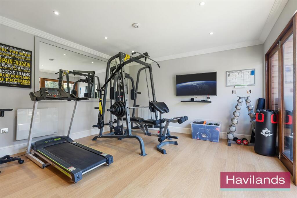 Queen Annes Grove-70.jpg