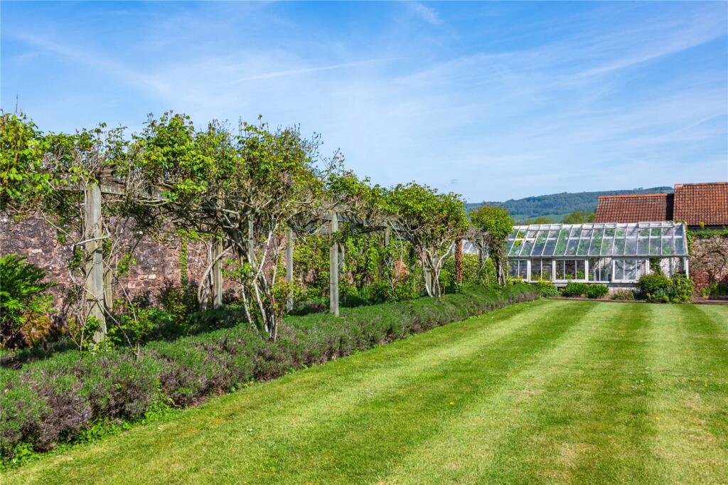 Walled Garden