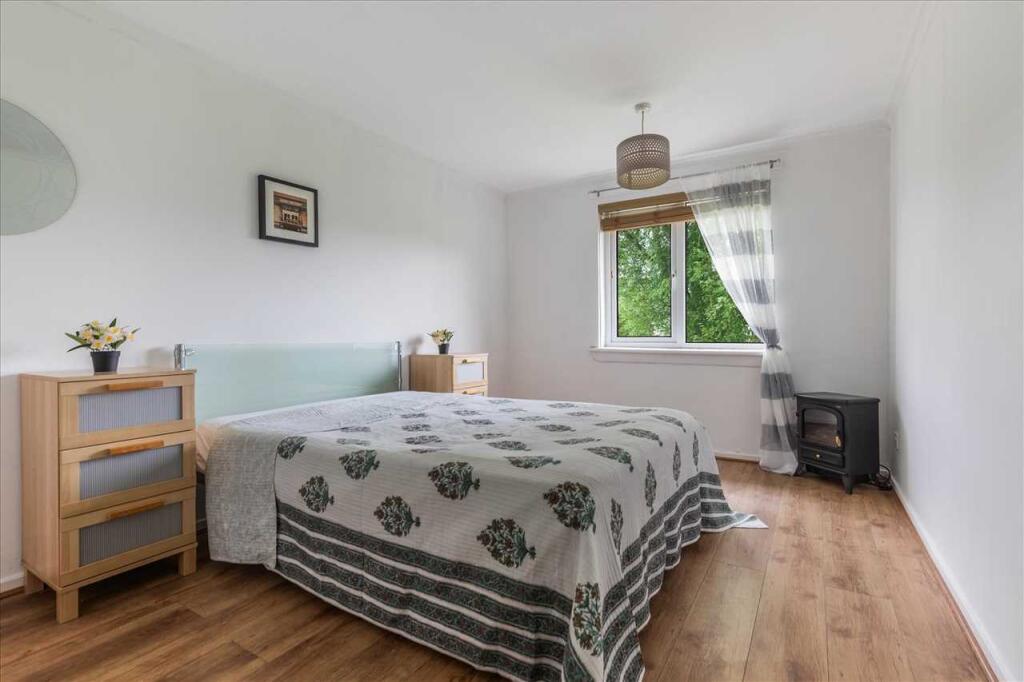 Bedroom (1)