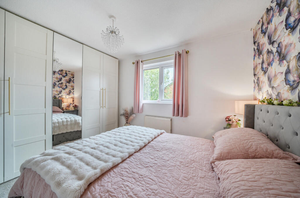 1330109-15-688785...