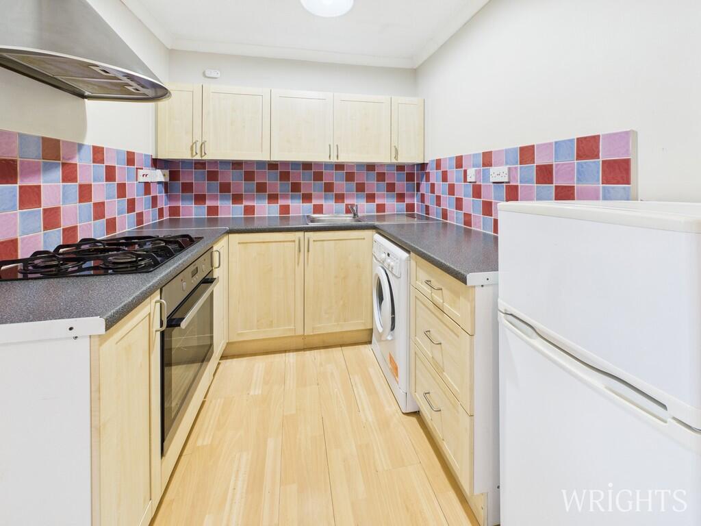 CAM02796G0-PR0502...