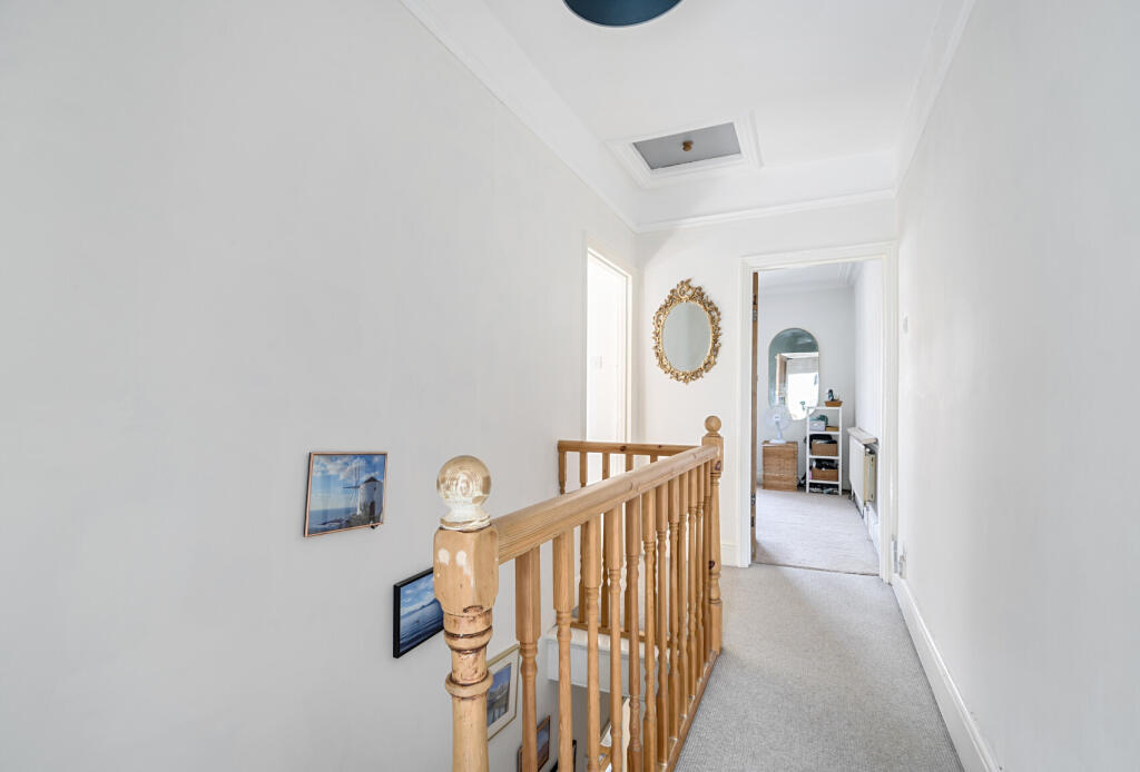 1331712-19-688c87...