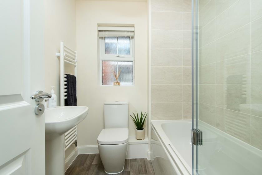 Archford family bathroom