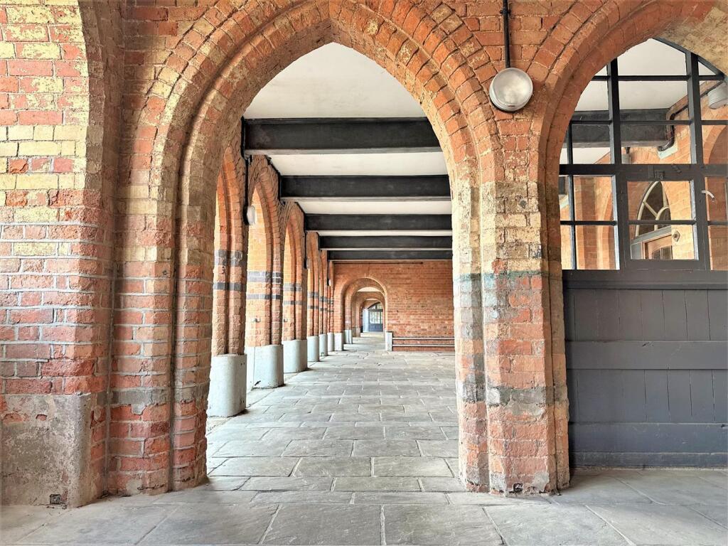 External: Communal Area