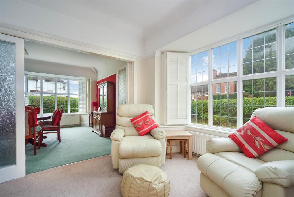 Whitehorse Drive 09.jpg