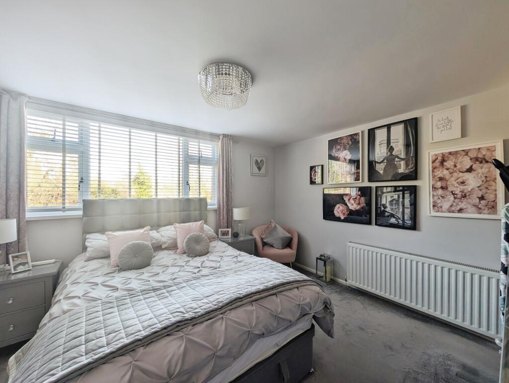 a2e6bd94-PXL_20250115_140452608.MP