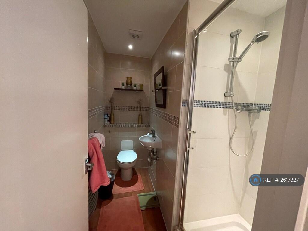 Ensuite Bathroom