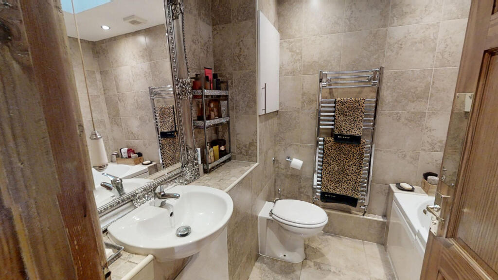 Reforne-Portland-Dorset-UK-12082025_140954