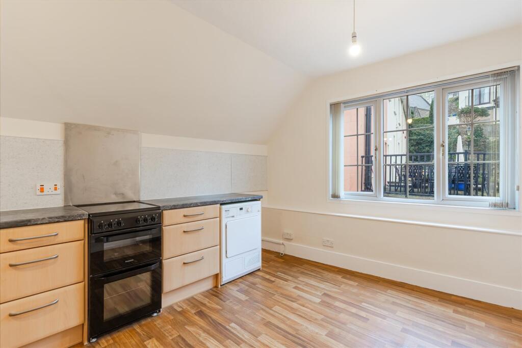 A03 - Fulmar Longford Cottage Kingswear - 250307.j