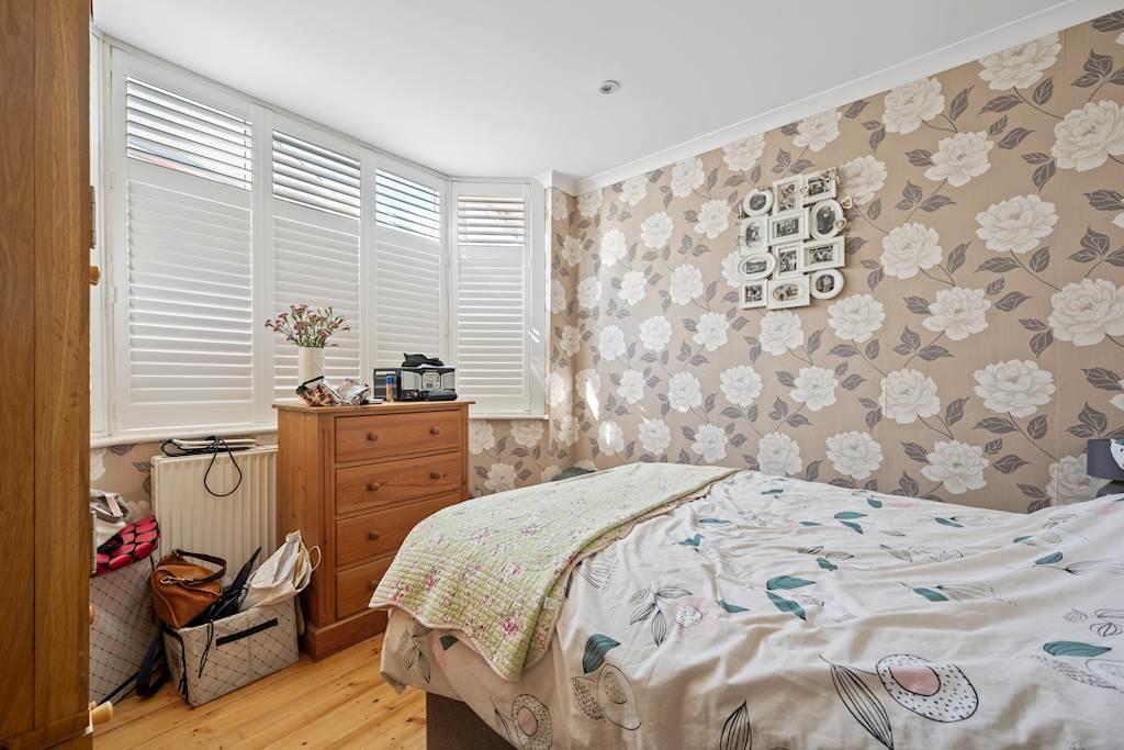 Bedroom 1 Dorset Rd.jpg