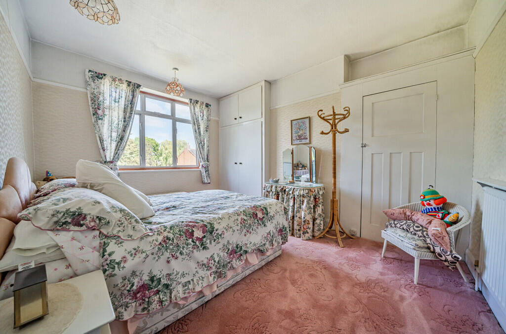 bedroom2