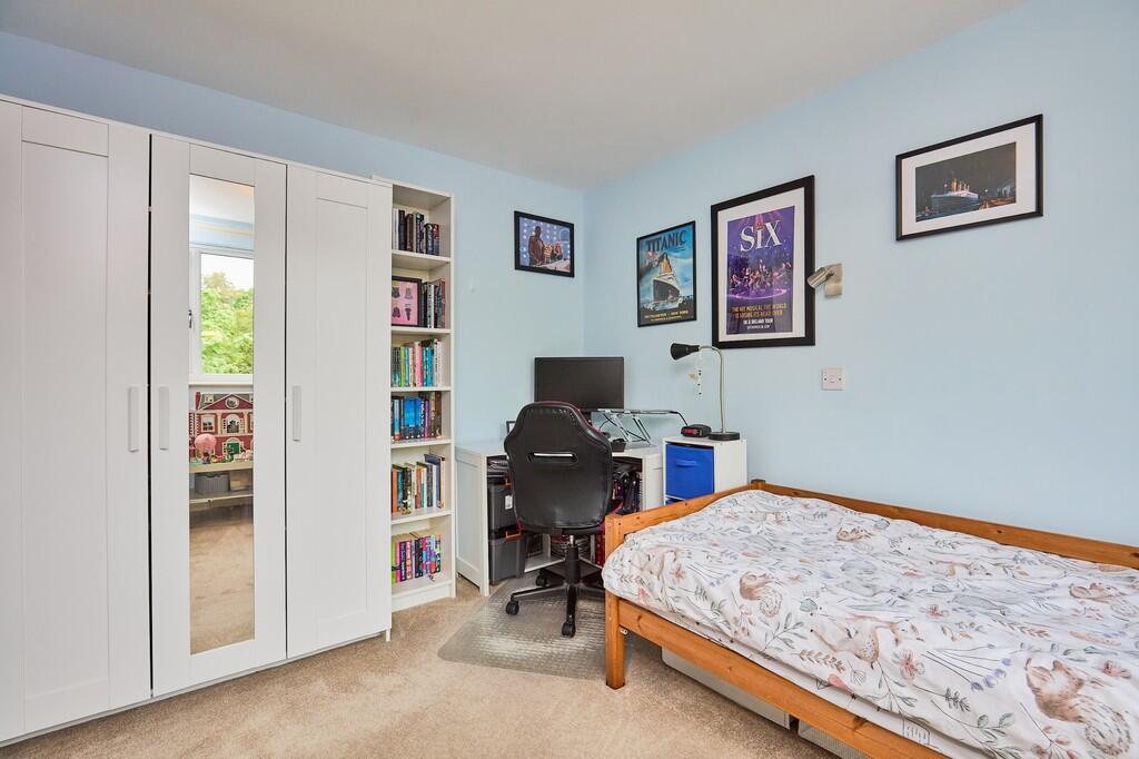 Edward Knight 202...