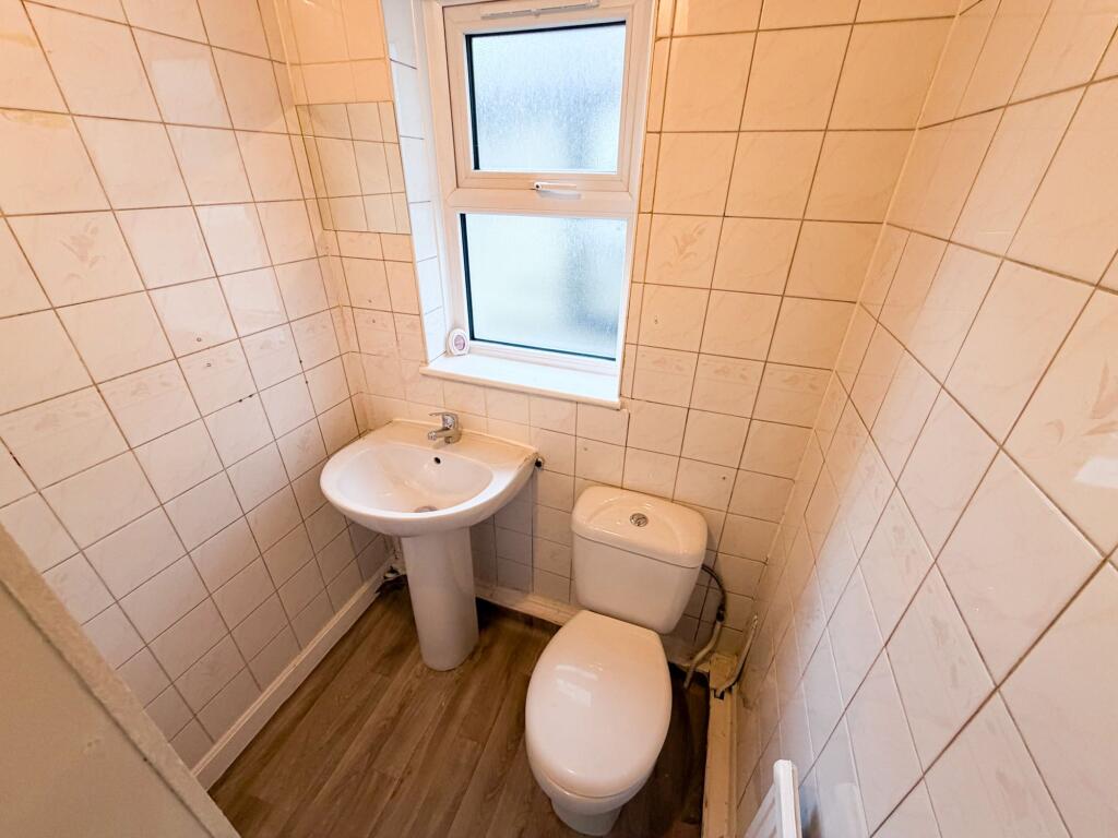 Boundary Rd E13