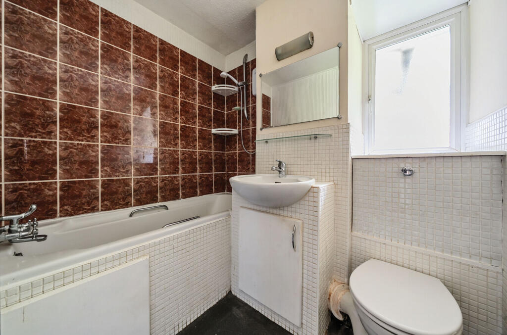 1301890-13-6836fb...