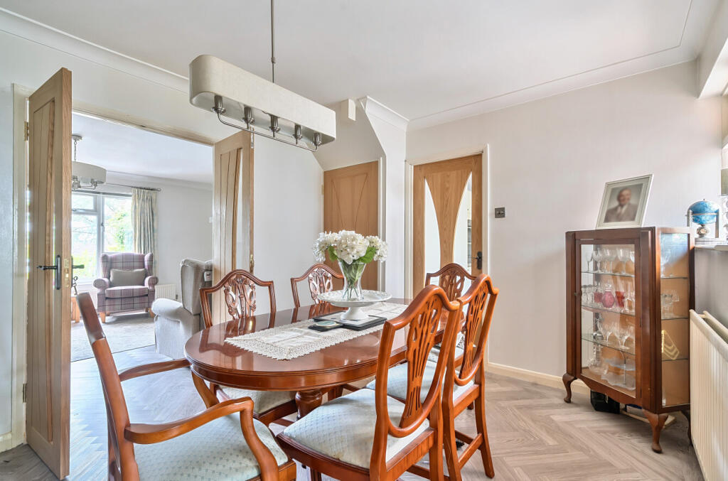 1305290-21-6846d4...