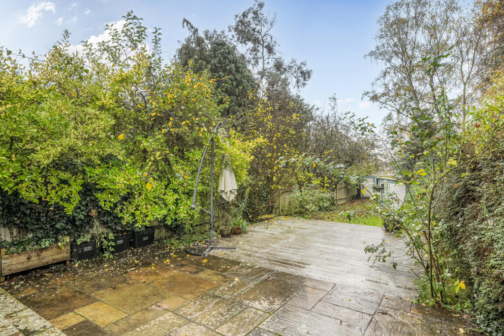 Rear Garden Pic 2