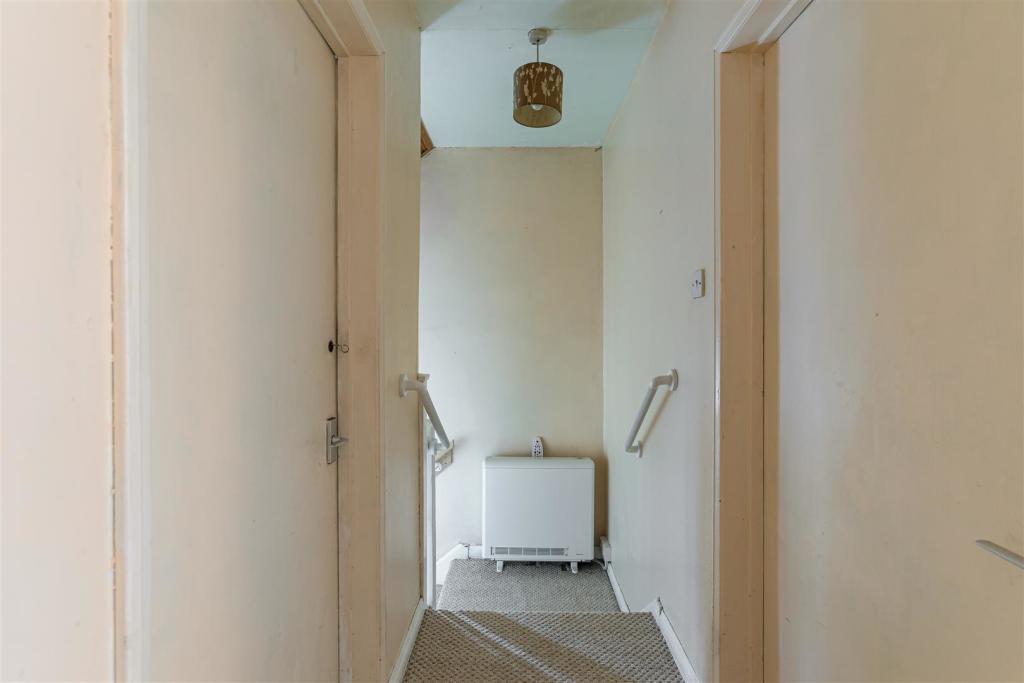 60 Priors Walk Melrose 21.JPG