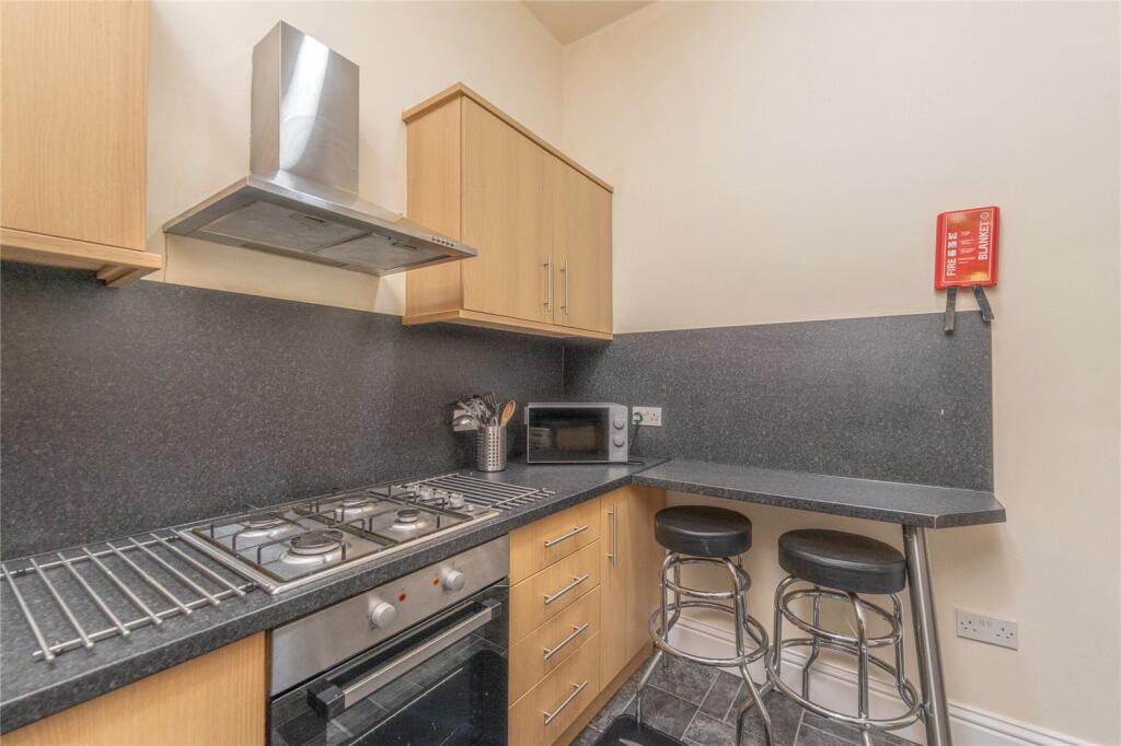 Kitchen Alt