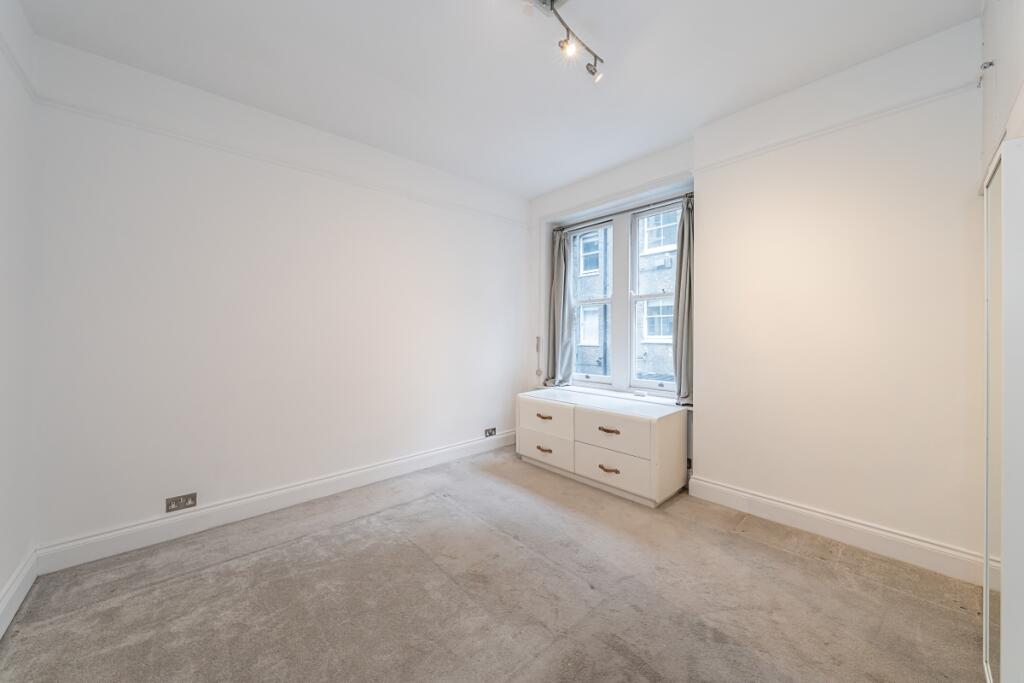 22-B-Prince-of-Wa...