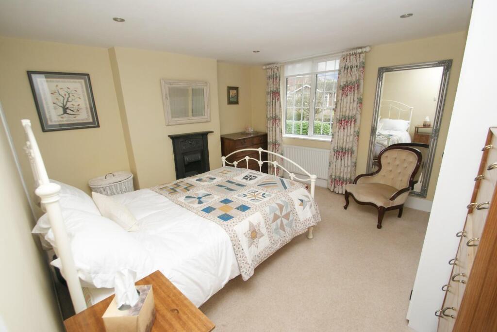 2025-02-04 11.21.54.jpg