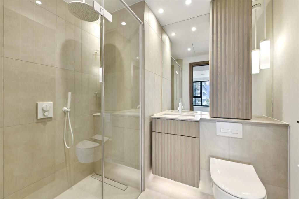 Flat 1101, 1 Linear Place (4).jpg