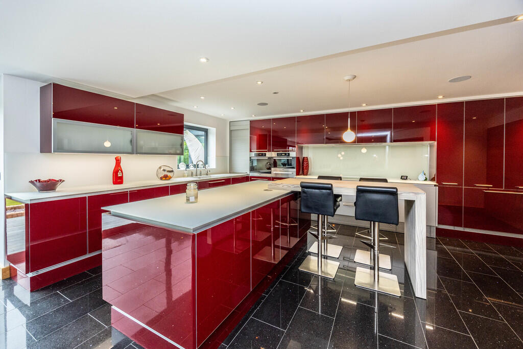 27PLLeeds-250425-...