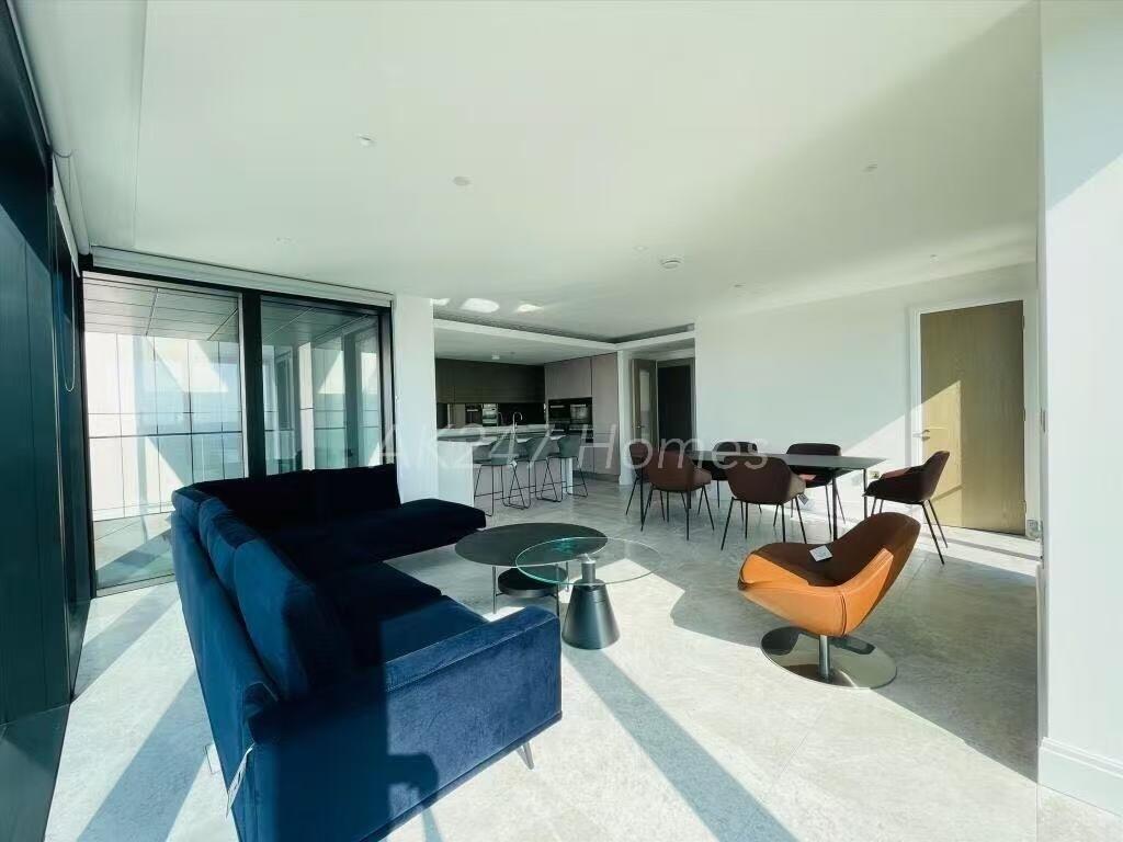 Albert Embankment, London, SE1