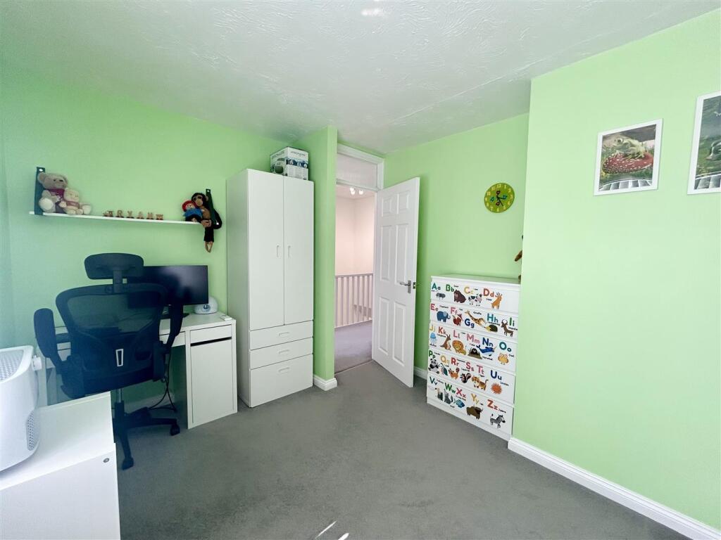 Bedroom 2.jpeg