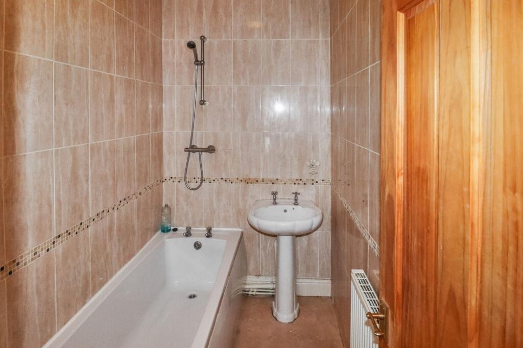 13 Hilary Street, Dewsbury, WF13 4AU