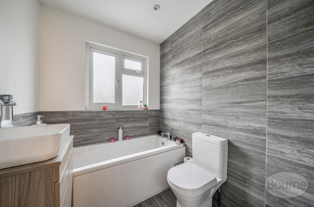 6d9816e8-4ed8-4bf...