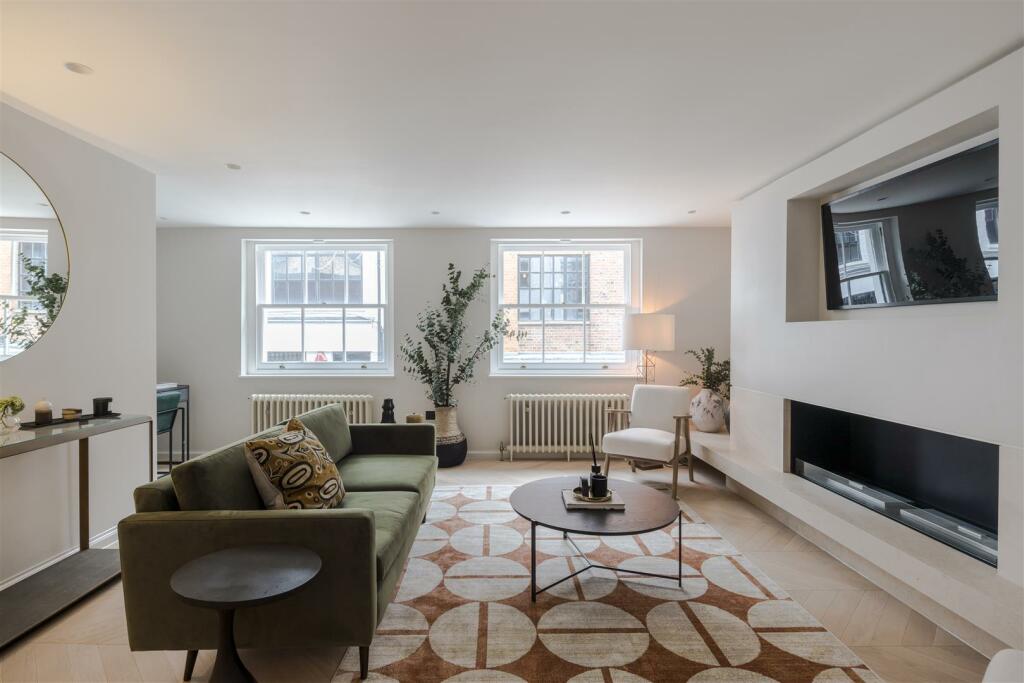 22 Ralph Court-5.jpg