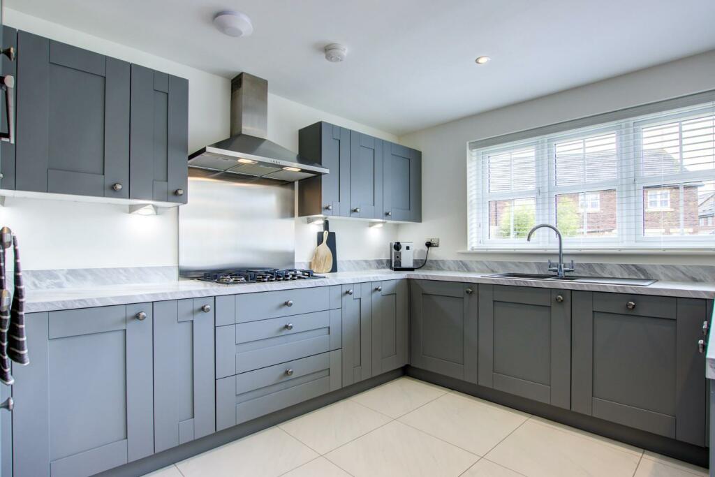 Open Plan Kitchen/Diner/Family Area